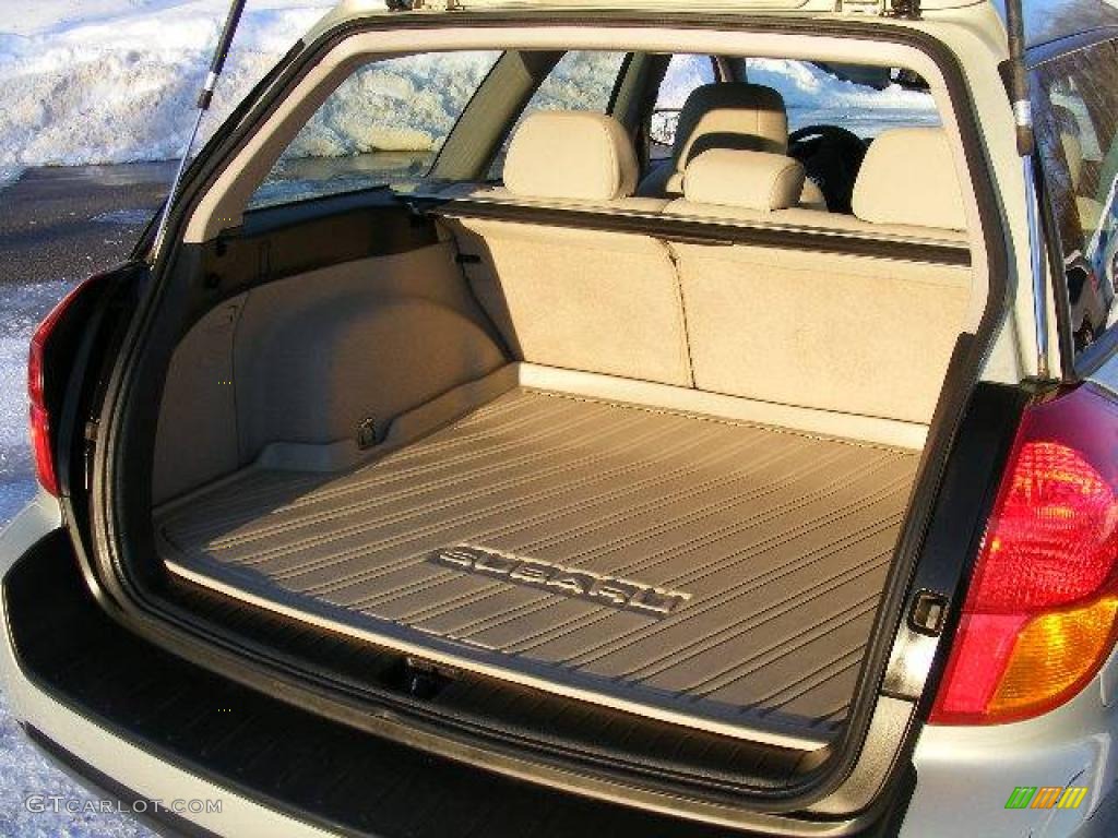 2006 Outback 2.5i Wagon - Champagne Gold Opalescent / Taupe photo #20
