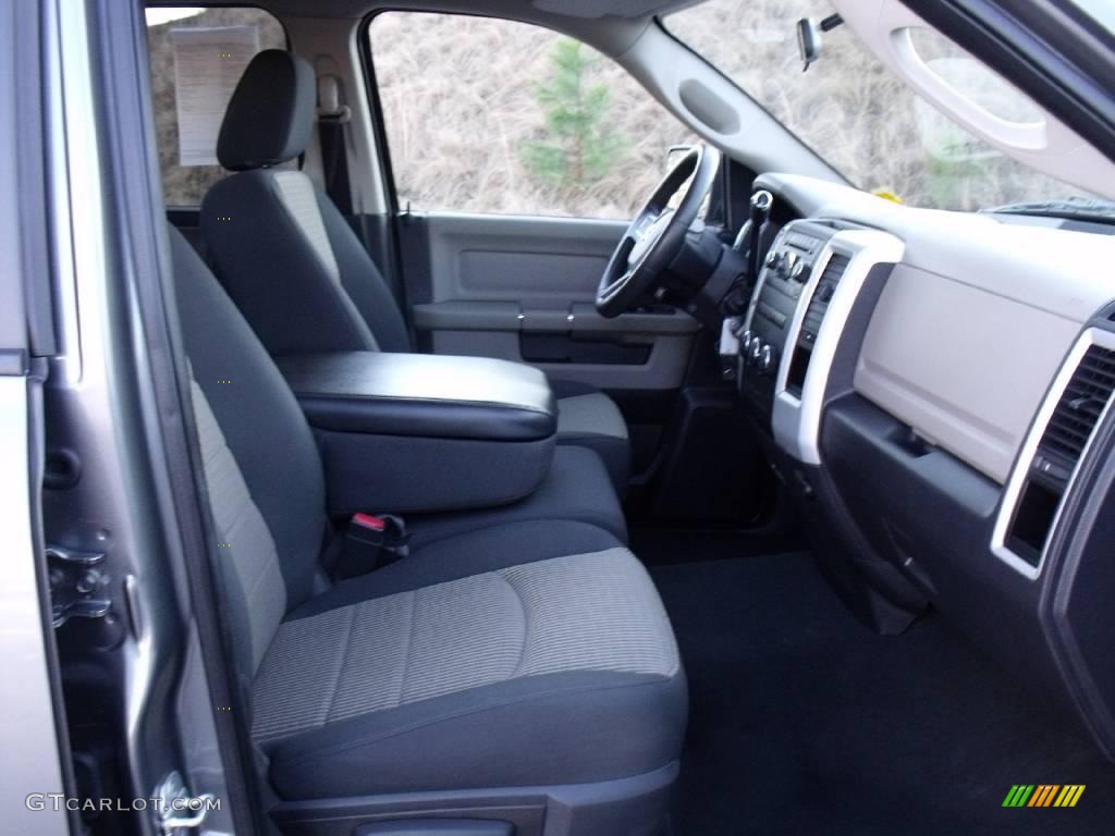 2009 Ram 1500 SLT Quad Cab - Mineral Gray Metallic / Dark Slate/Medium Graystone photo #19