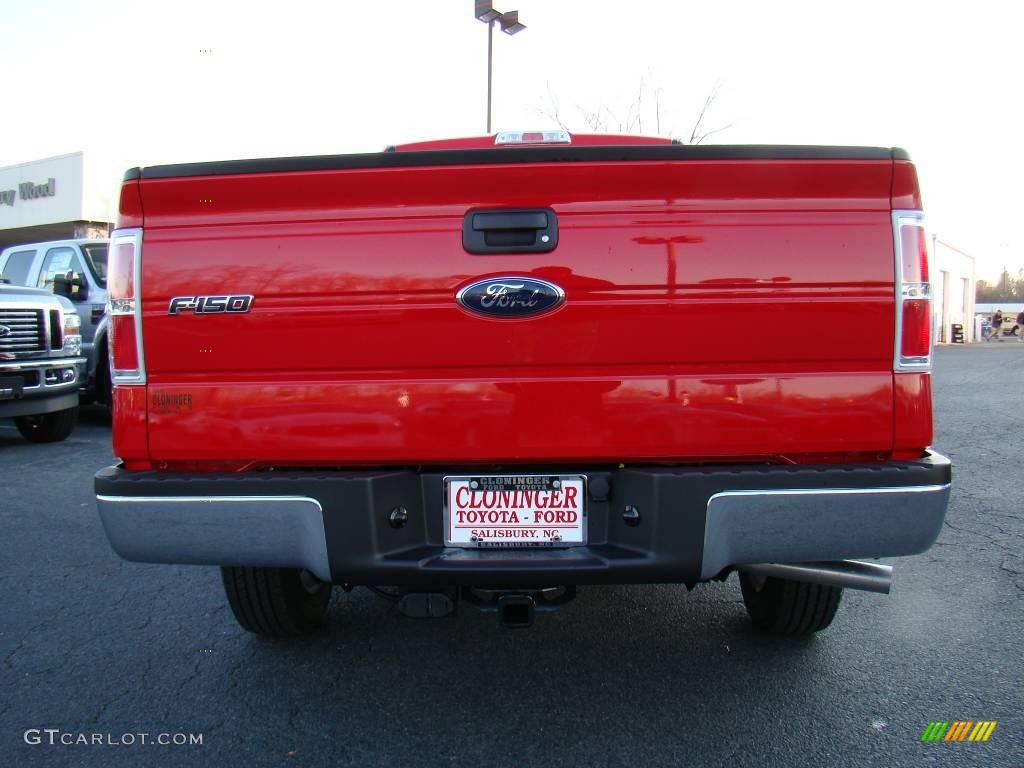 2010 F150 XLT Regular Cab - Vermillion Red / Medium Stone photo #4