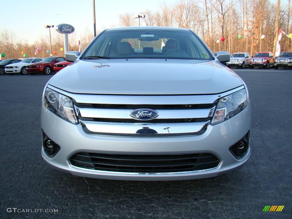 2010 Fusion SE - Brilliant Silver Metallic / Medium Light Stone photo #7