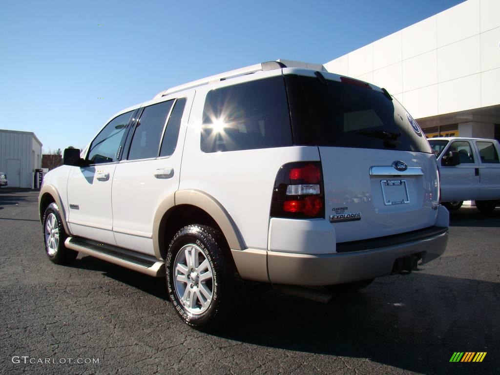 2006 Explorer Eddie Bauer 4x4 - Oxford White / Camel photo #25