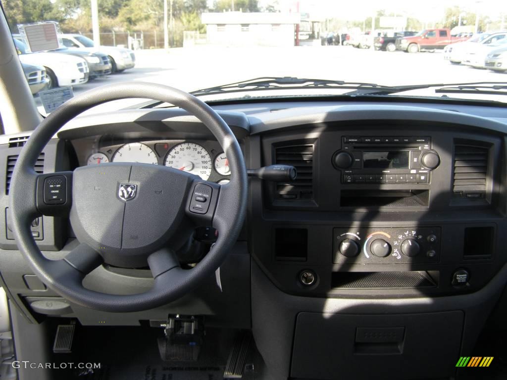 2008 Ram 1500 SXT Quad Cab - Bright Silver Metallic / Medium Slate Gray photo #11