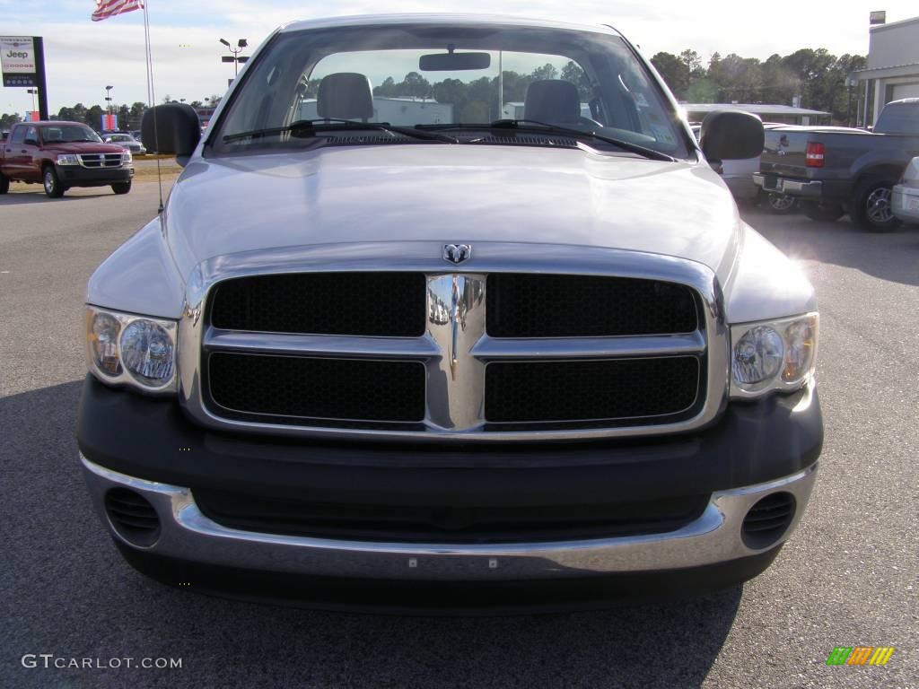 2005 Ram 1500 ST Regular Cab - Bright White / Dark Slate Gray photo #8