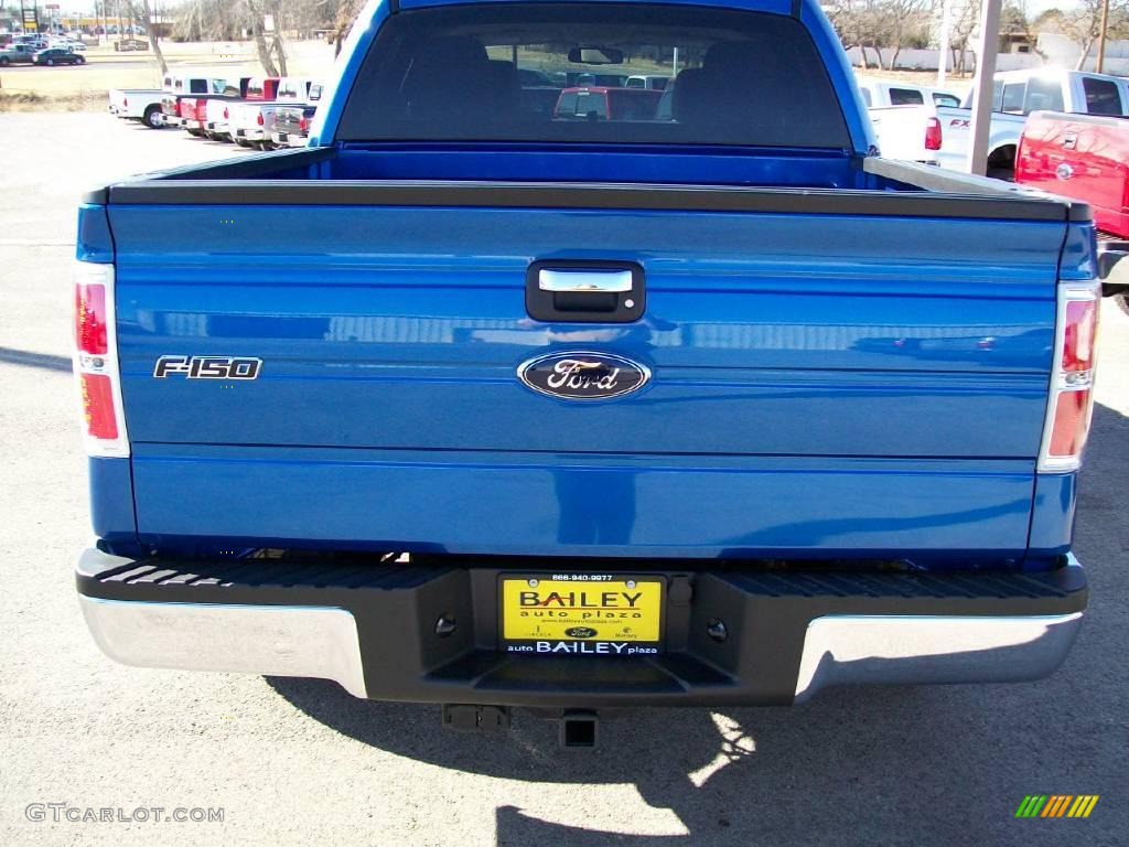 2010 F150 XLT SuperCrew - Blue Flame Metallic / Medium Stone photo #5