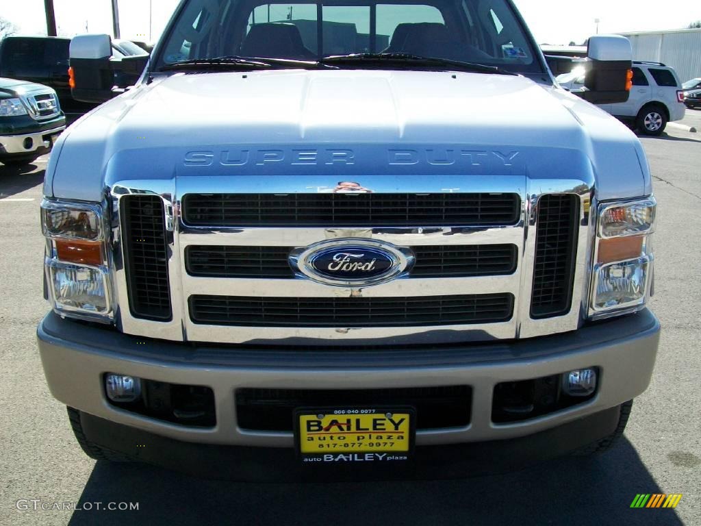 White Ford F250