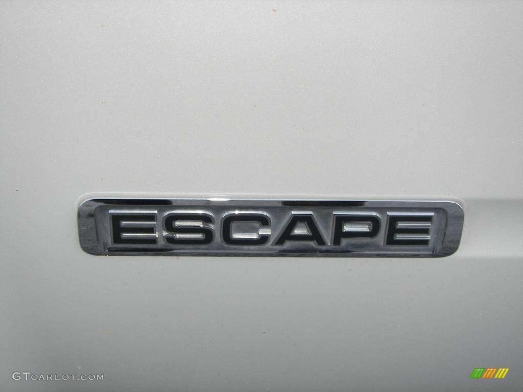 2008 Escape Limited 4WD - Light Sage Metallic / Camel photo #11