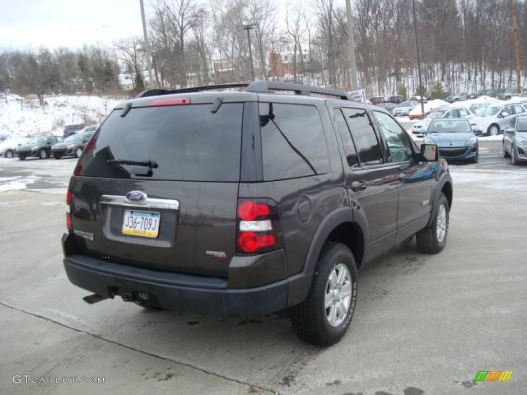 2007 Explorer XLT 4x4 - Dark Stone Metallic / Stone photo #2