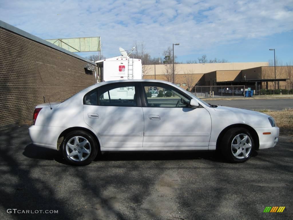 2004 Elantra GLS Sedan - Nordic White / Beige photo #9