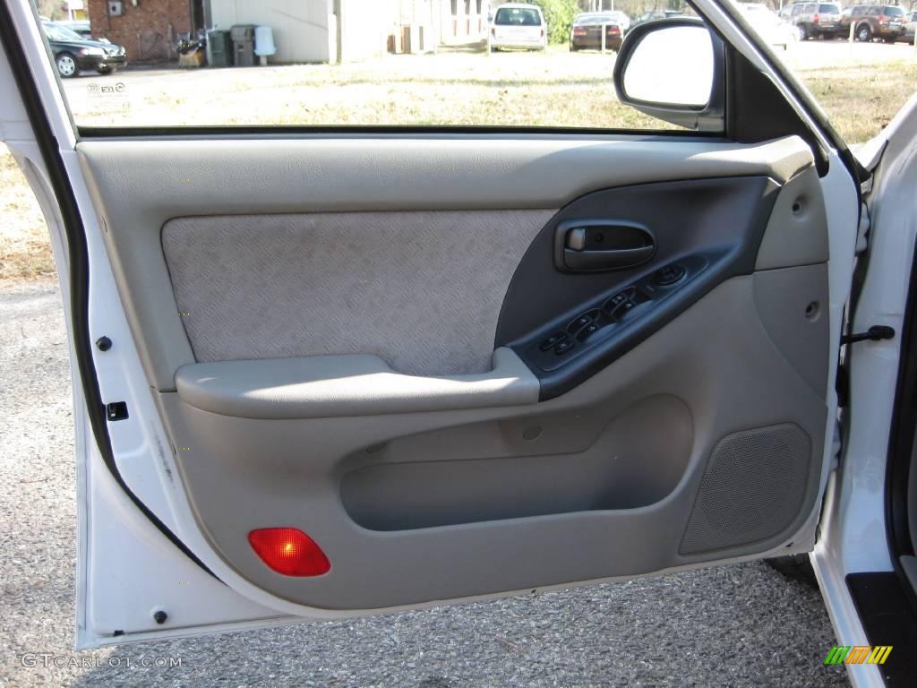 2004 Elantra GLS Sedan - Nordic White / Beige photo #15