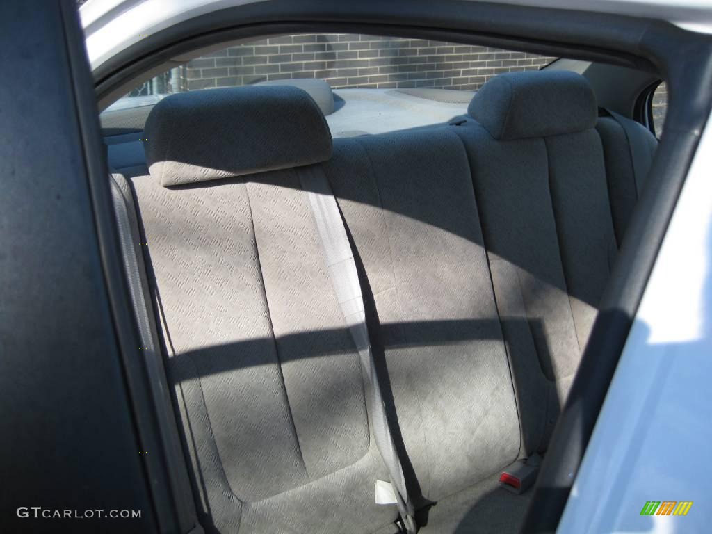 2004 Elantra GLS Sedan - Nordic White / Beige photo #22