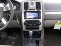 2010 White Gold Pearlcoat Chrysler 300 Touring  photo #16