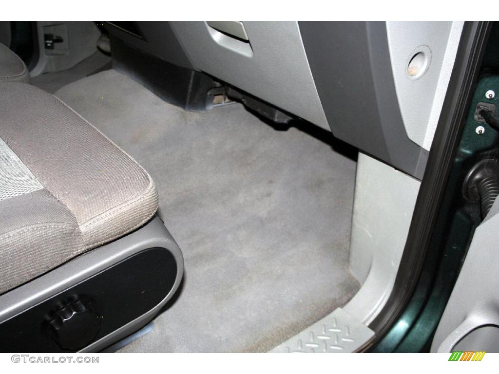 2004 F150 XLT SuperCab 4x4 - Aspen Green Metallic / Medium/Dark Flint photo #44