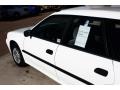 New White - Legacy L Wagon Photo No. 19
