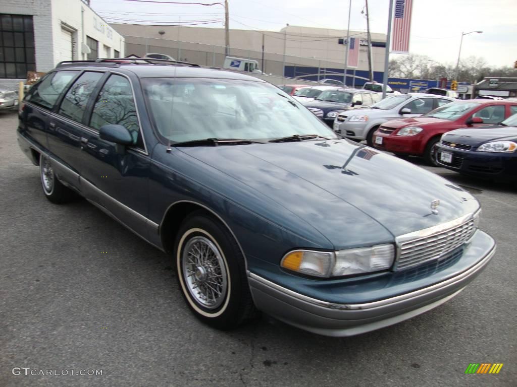 1994 Caprice Wagon - Medium Adriatic Blue Metallic / Gray photo #4