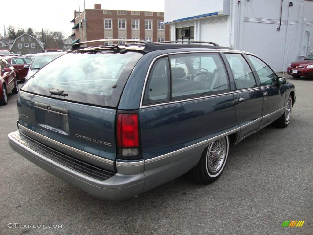 1994 Caprice Wagon - Medium Adriatic Blue Metallic / Gray photo #7