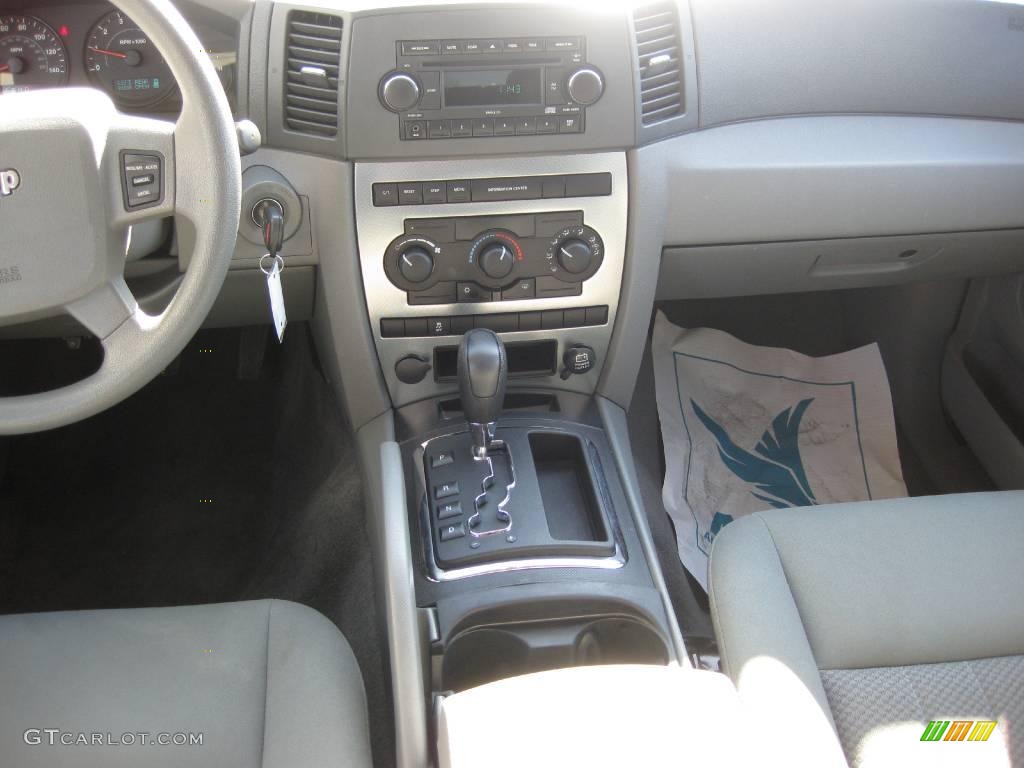 2006 Grand Cherokee Laredo - Steel Blue Metallic / Medium Slate Gray photo #8