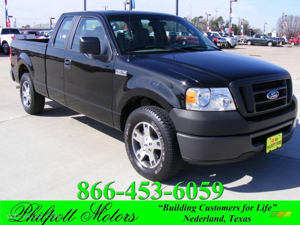 2008 F150 XL SuperCab - Black / Medium/Dark Flint photo #1