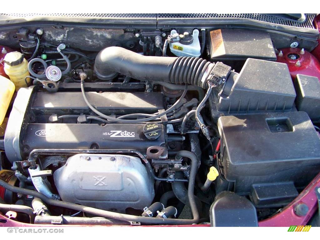 2003 Focus ZX5 Hatchback - Sangria Red Metallic / Medium Graphite photo #24