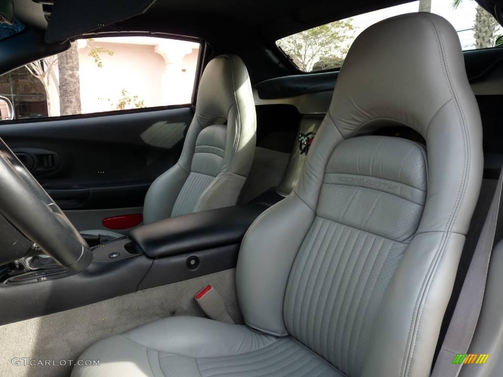 2000 Corvette Convertible - Light Pewter Metallic / Light Oak photo #19