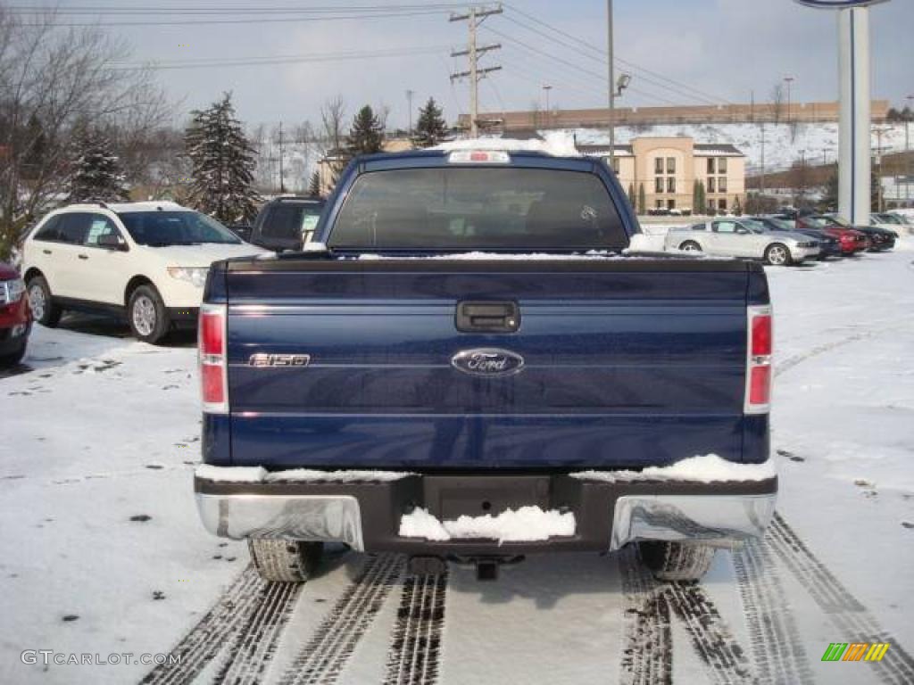 2010 F150 STX SuperCab 4x4 - Dark Blue Pearl Metallic / Medium Stone photo #4