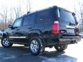 Black Clearcoat - Commander Limited 4x4 Photo No. 4