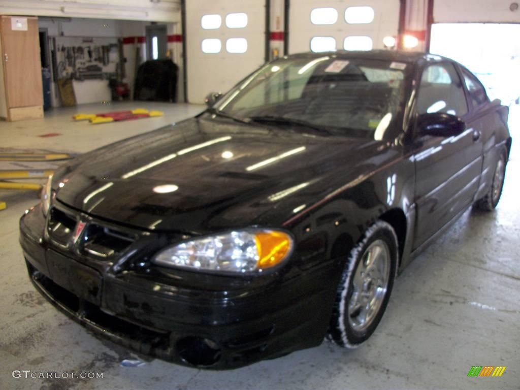 2004 Grand Am GT Coupe - Black / Dark Pewter photo #1