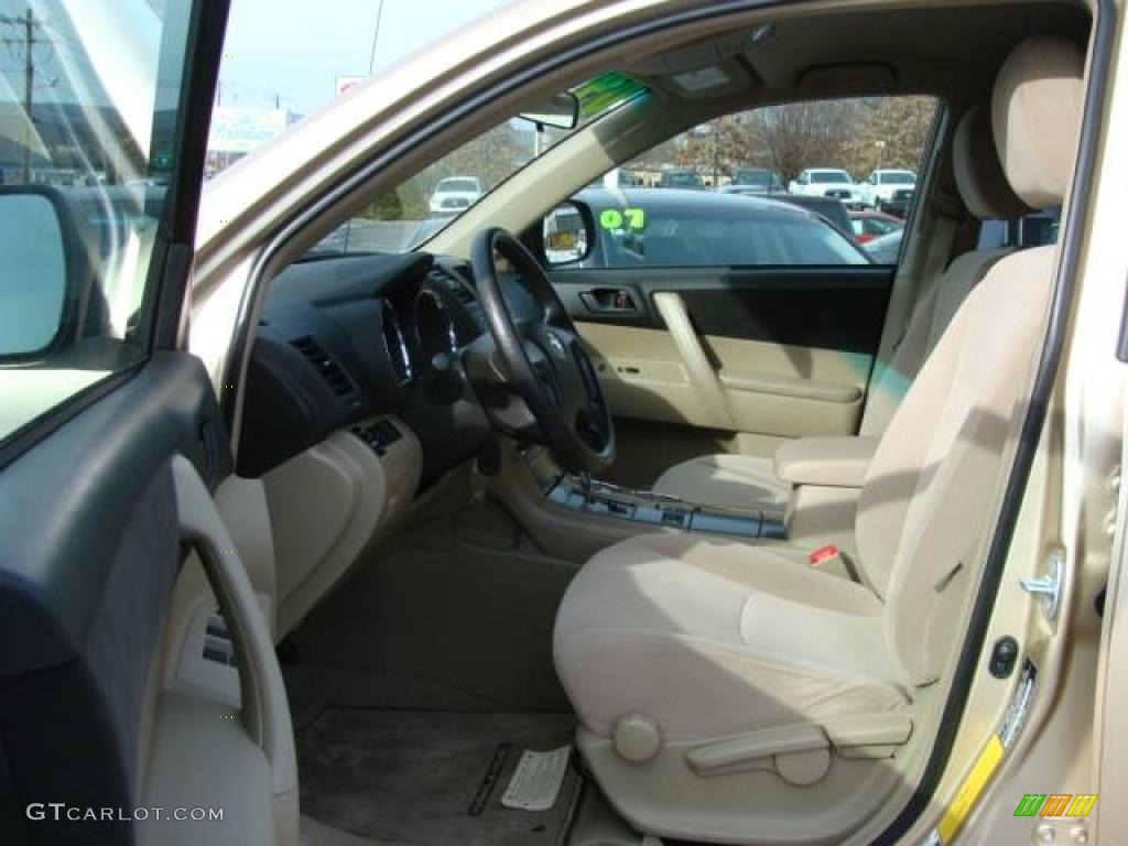 2009 Highlander V6 4WD - Sandy Beach Metallic / Sand Beige photo #7