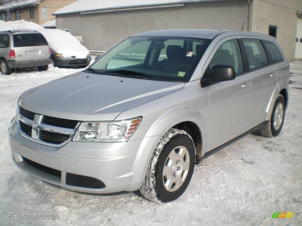 Bright Silver Metallic Dodge Journey