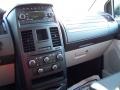Stone White - Grand Caravan SE Photo No. 17