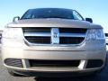 2009 Light Sandstone Metallic Dodge Journey SE  photo #2