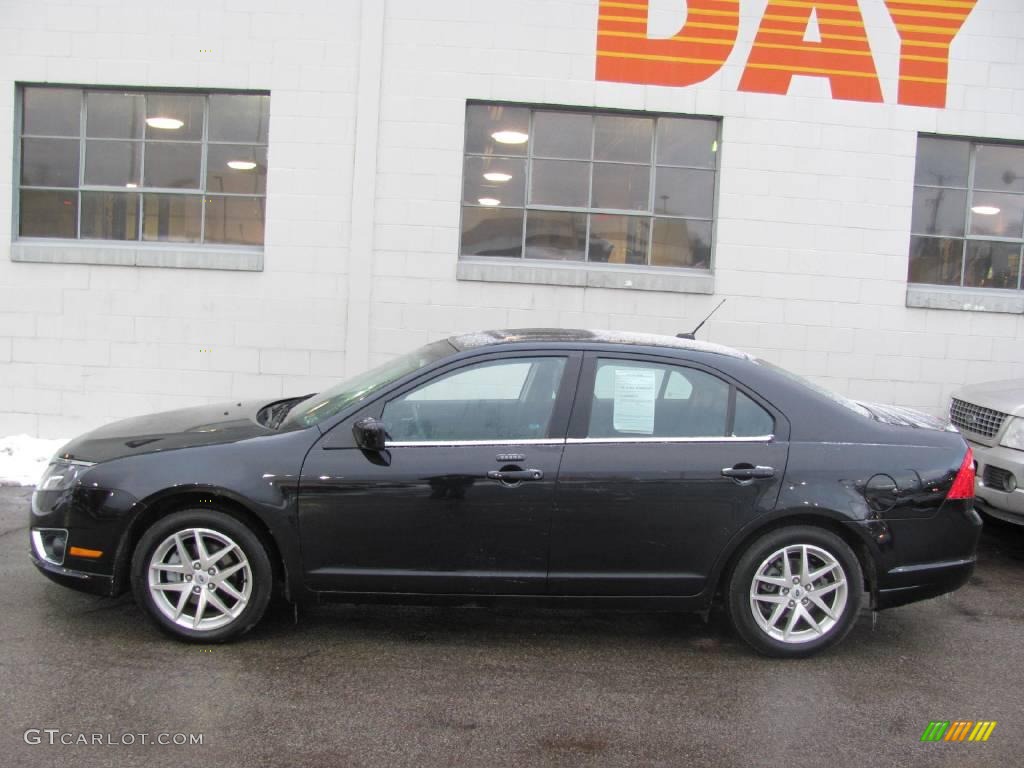 2010 Fusion SEL V6 - Tuxedo Black Metallic / Charcoal Black photo #2