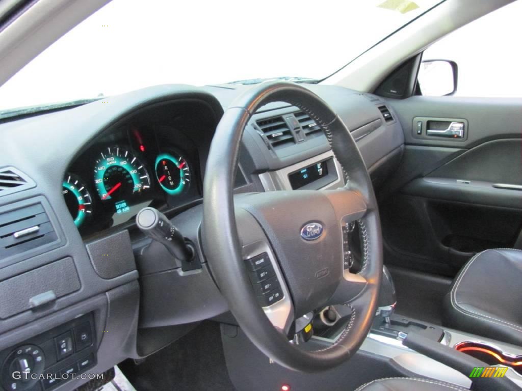 2010 Fusion SEL V6 - Tuxedo Black Metallic / Charcoal Black photo #7