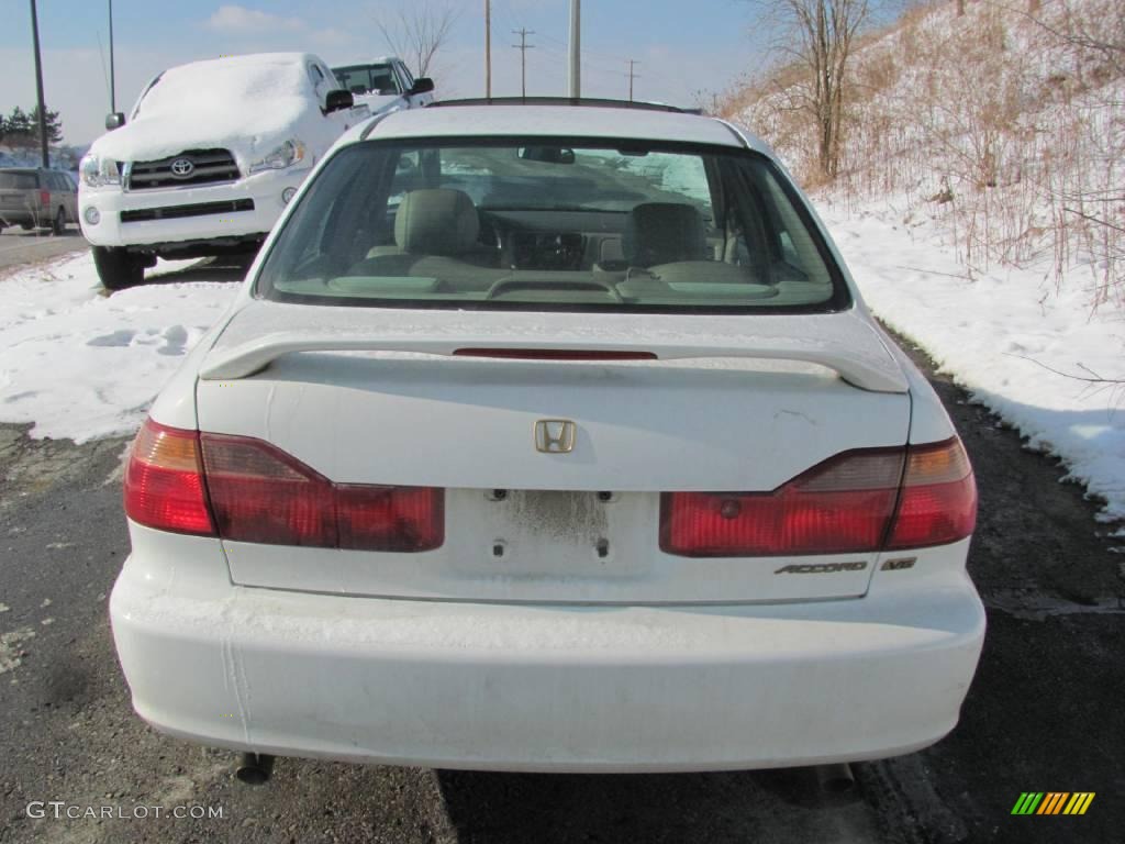 1998 Accord EX V6 Sedan - Taffeta White / Ivory photo #4