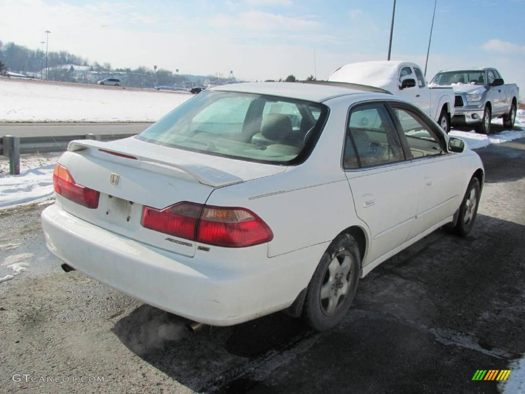 1998 Accord EX V6 Sedan - Taffeta White / Ivory photo #5