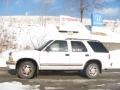 2000 Summit White Chevrolet Blazer LT 4x4  photo #2