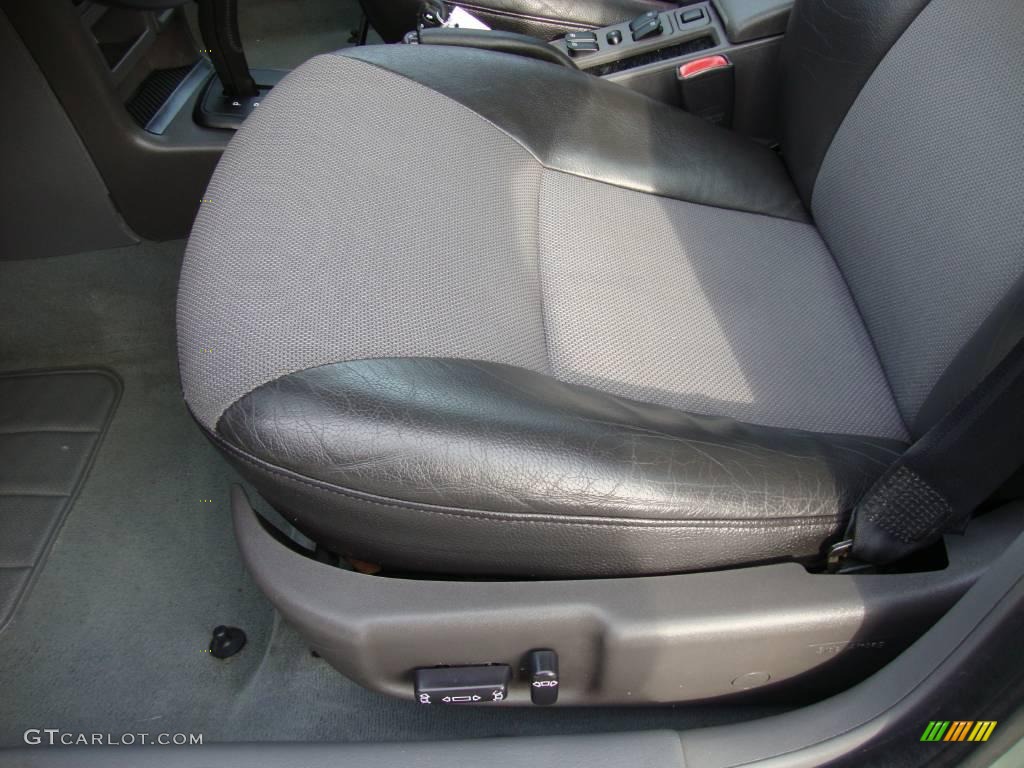 2002 9-3 SE Sedan - Sun Green Metallic / Charcoal Gray photo #14