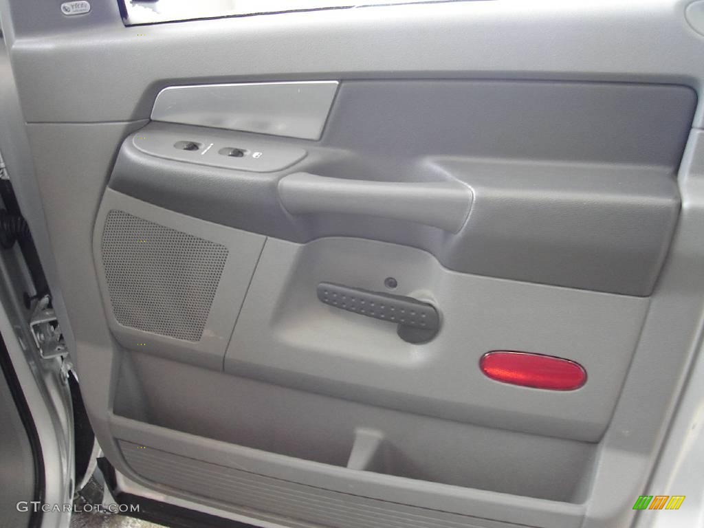 2007 Ram 1500 Big Horn Edition Quad Cab 4x4 - Bright Silver Metallic / Medium Slate Gray photo #22