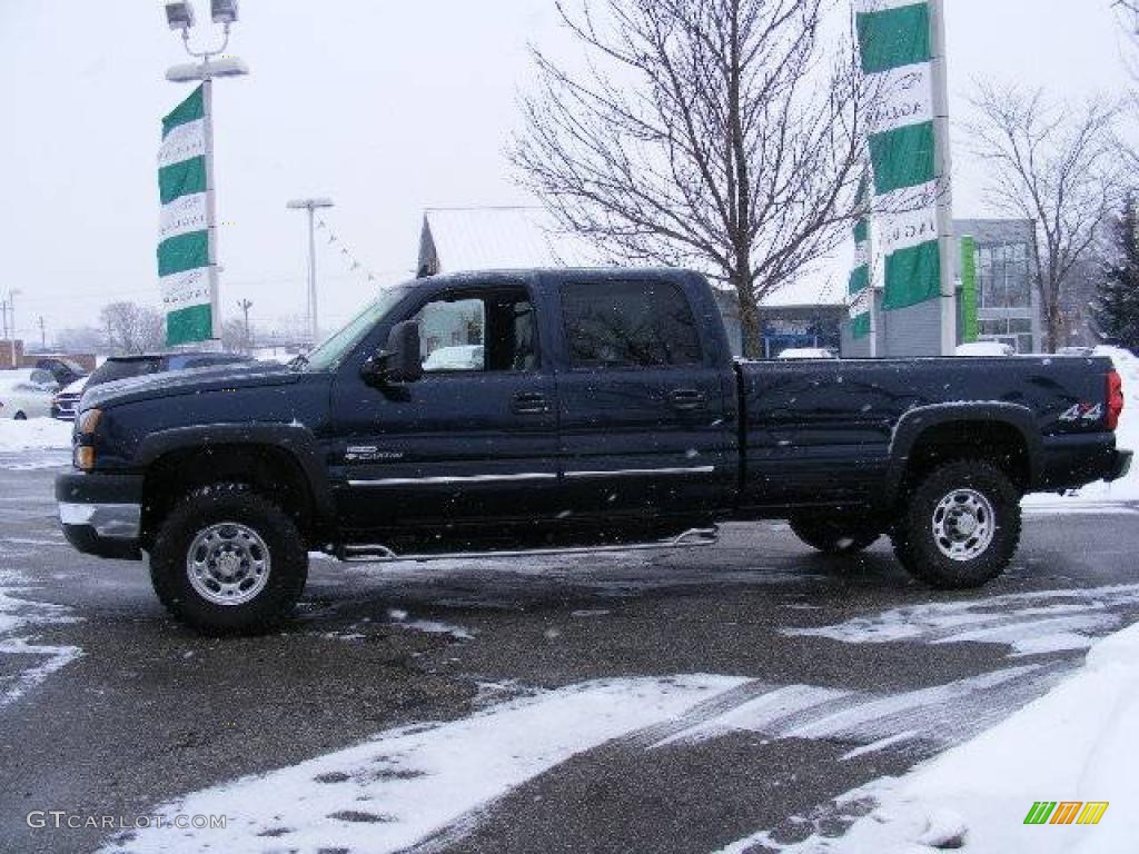 2007 Silverado 2500HD Classic LT Crew Cab 4x4 - Dark Blue Metallic / Dark Charcoal photo #2