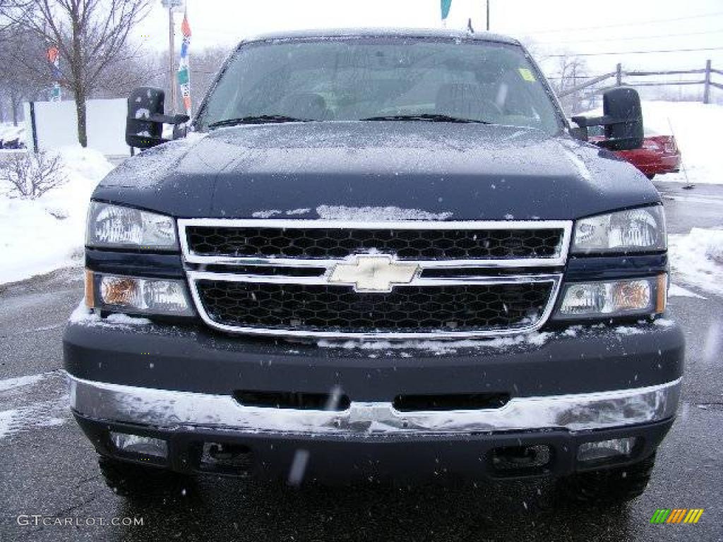 2007 Silverado 2500HD Classic LT Crew Cab 4x4 - Dark Blue Metallic / Dark Charcoal photo #8