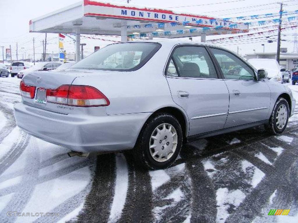 2002 Accord LX Sedan - Satin Silver Metallic / Quartz Gray photo #5