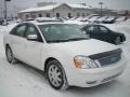 Oxford White - Five Hundred Limited AWD Photo No. 11