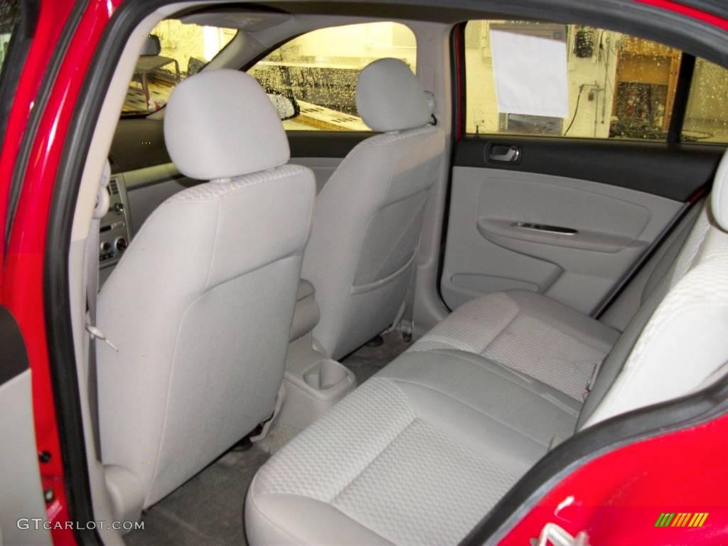 2005 Cobalt LS Sedan - Victory Red / Neutral Beige photo #12
