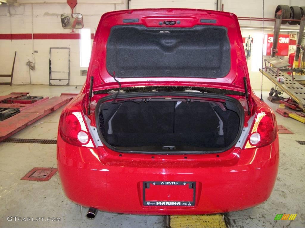 2005 Cobalt LS Sedan - Victory Red / Neutral Beige photo #13