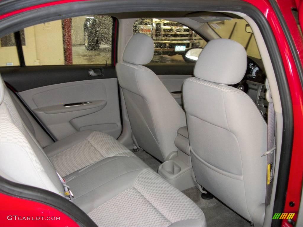 2005 Cobalt LS Sedan - Victory Red / Neutral Beige photo #15