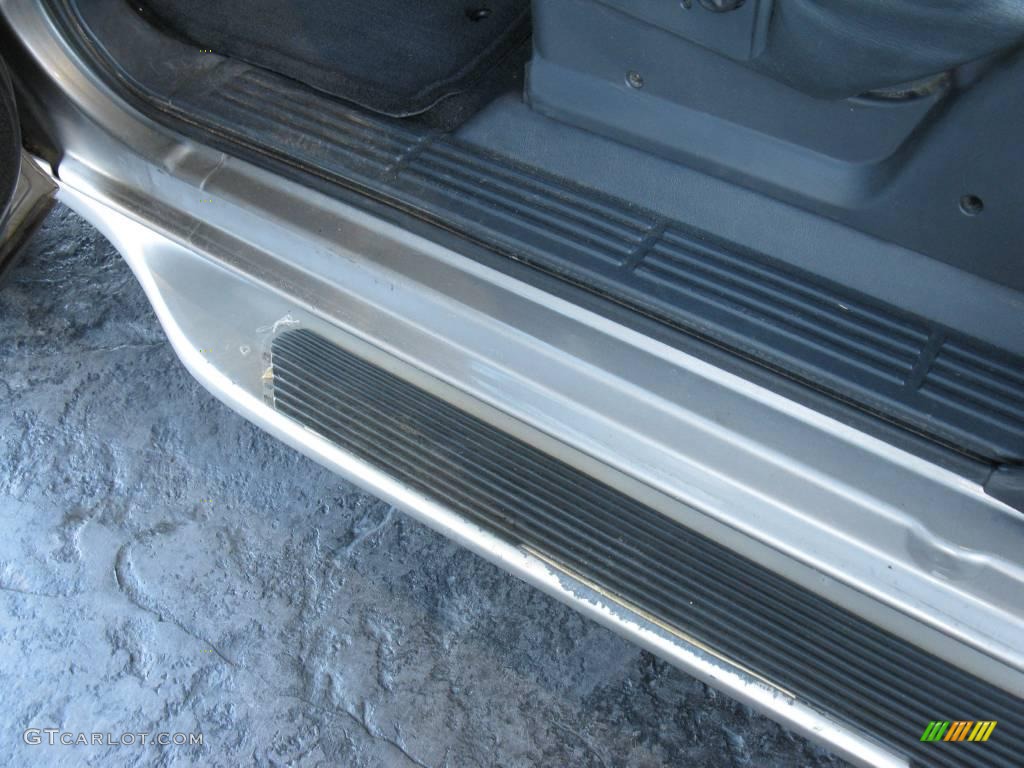 2002 Silverado 1500 LS Extended Cab 4x4 - Light Pewter Metallic / Medium Gray photo #13
