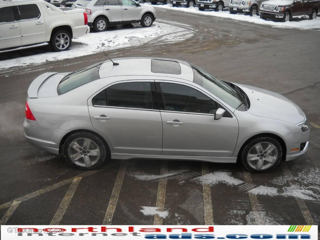 2010 Fusion Sport AWD - Brilliant Silver Metallic / Charcoal Black/Sport Blue photo #5