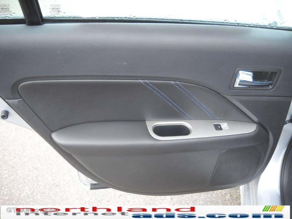 2010 Fusion Sport AWD - Brilliant Silver Metallic / Charcoal Black/Sport Blue photo #13