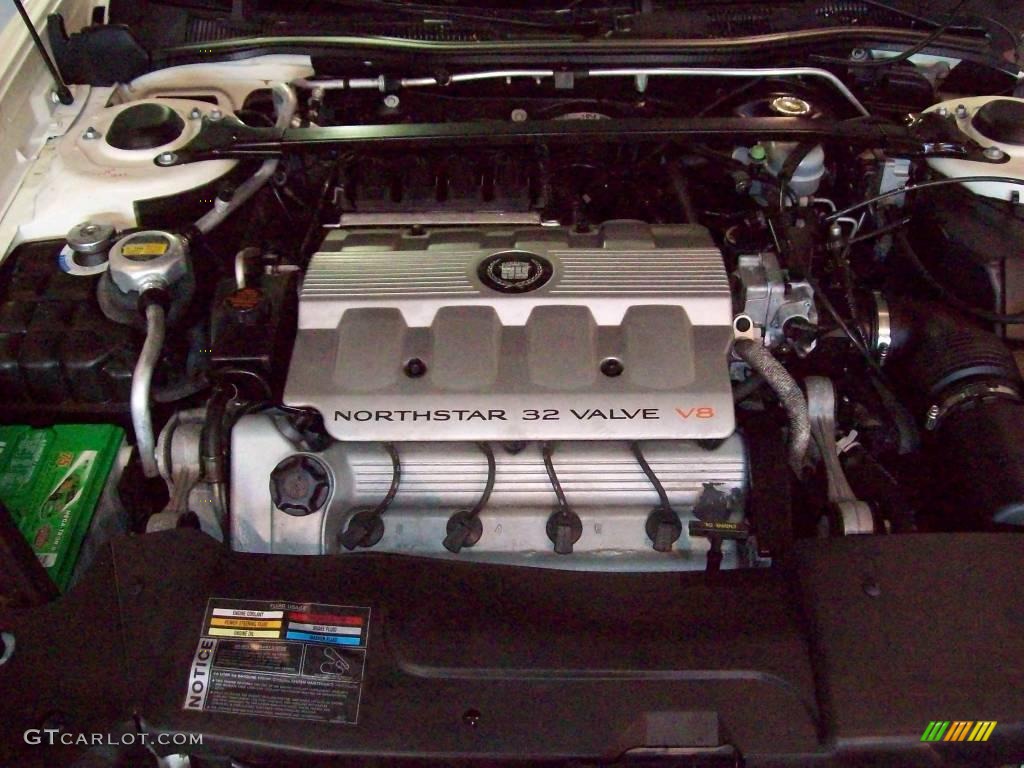 1999 DeVille Sedan - Cotillion White / Neutral Shale photo #27