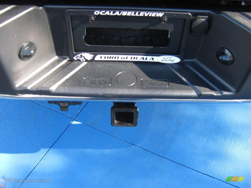 2004 F150 XLT SuperCab 4x4 - True Blue Metallic / Dark Flint photo #30
