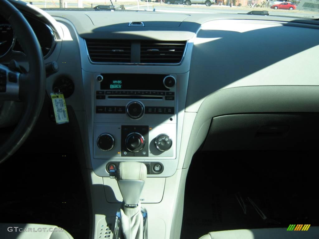 2008 Malibu LT Sedan - Imperial Blue Metallic / Cocoa/Cashmere Beige photo #23